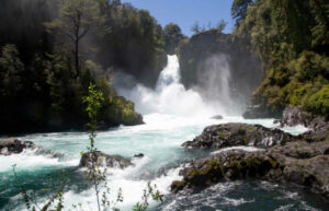 Salto-Huilo-Huilo-6-2-700x450